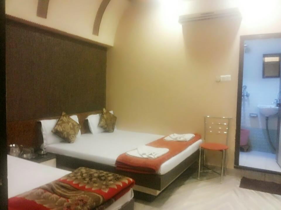Hotel Lovely อัจเมอร์ ภายนอก รูปภาพ